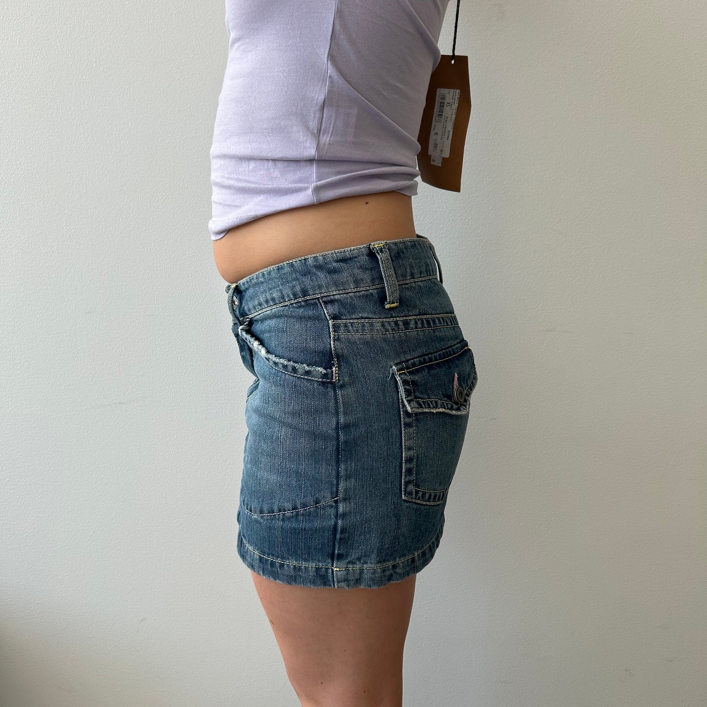 Mini skjørt med rosa lining
