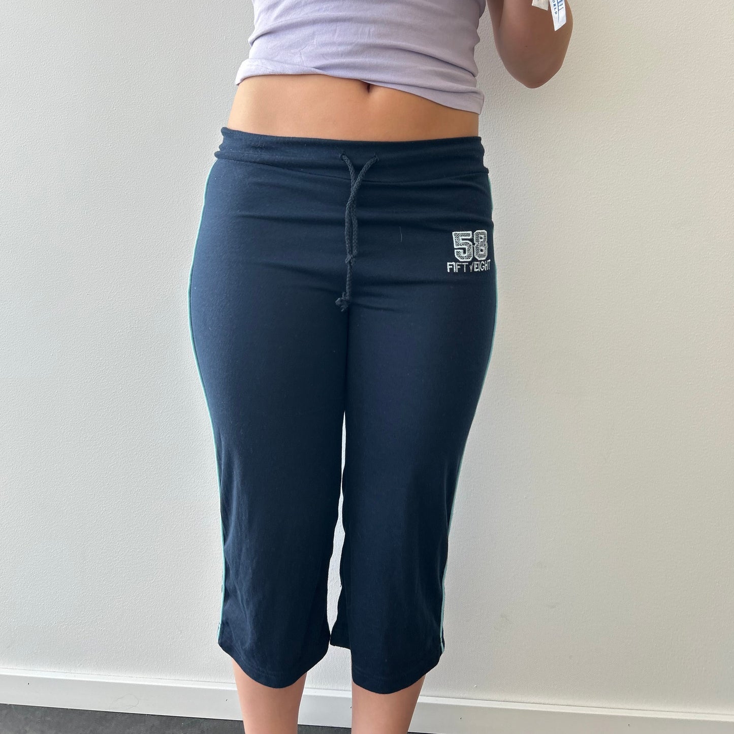Sporty capri pants
