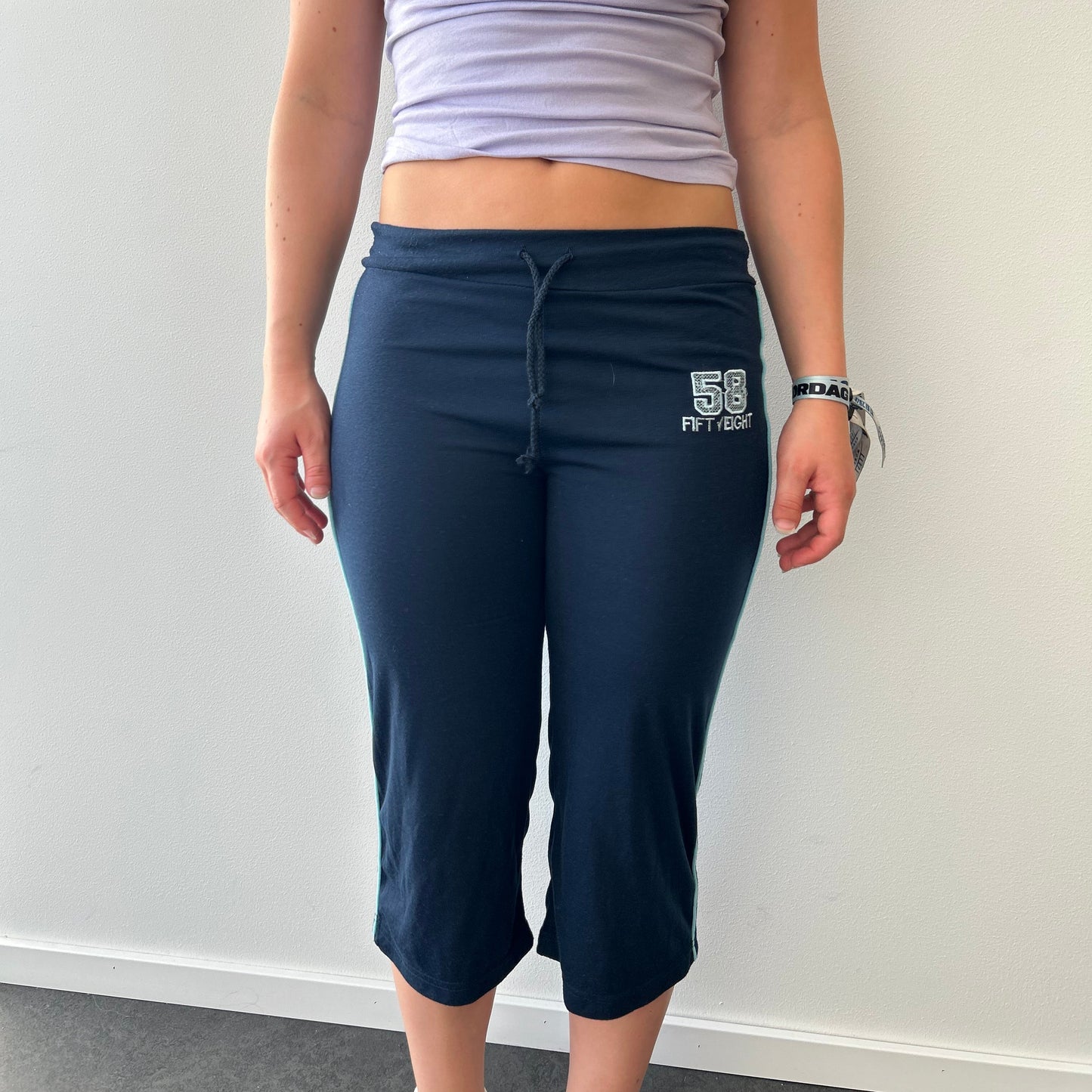 Sporty capri pants